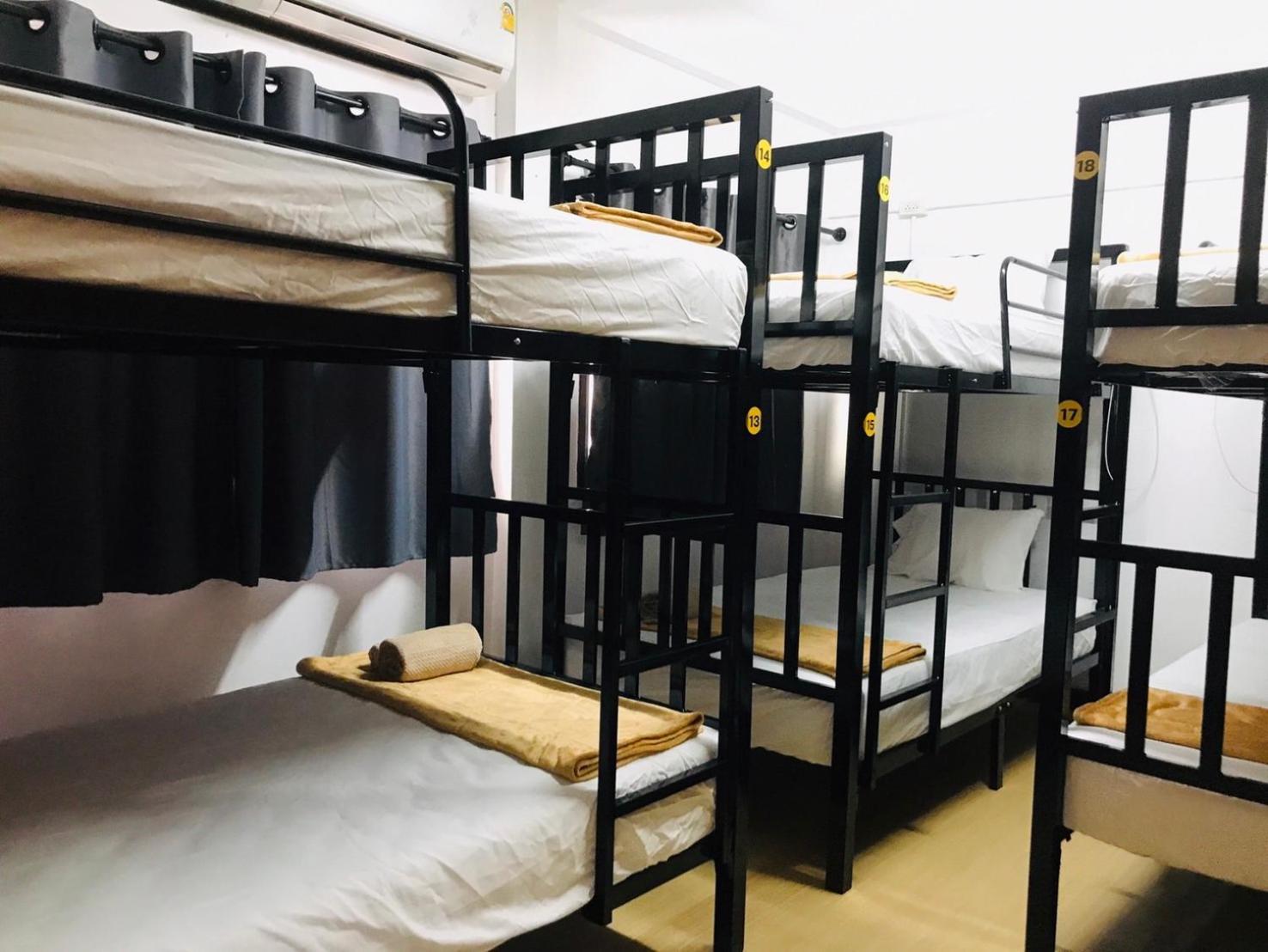 Silom Guesthouse Bangkok Luaran gambar