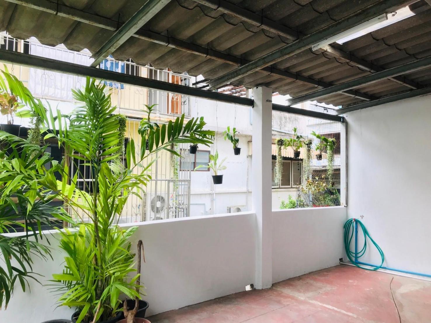 Silom Guesthouse Bangkok Luaran gambar