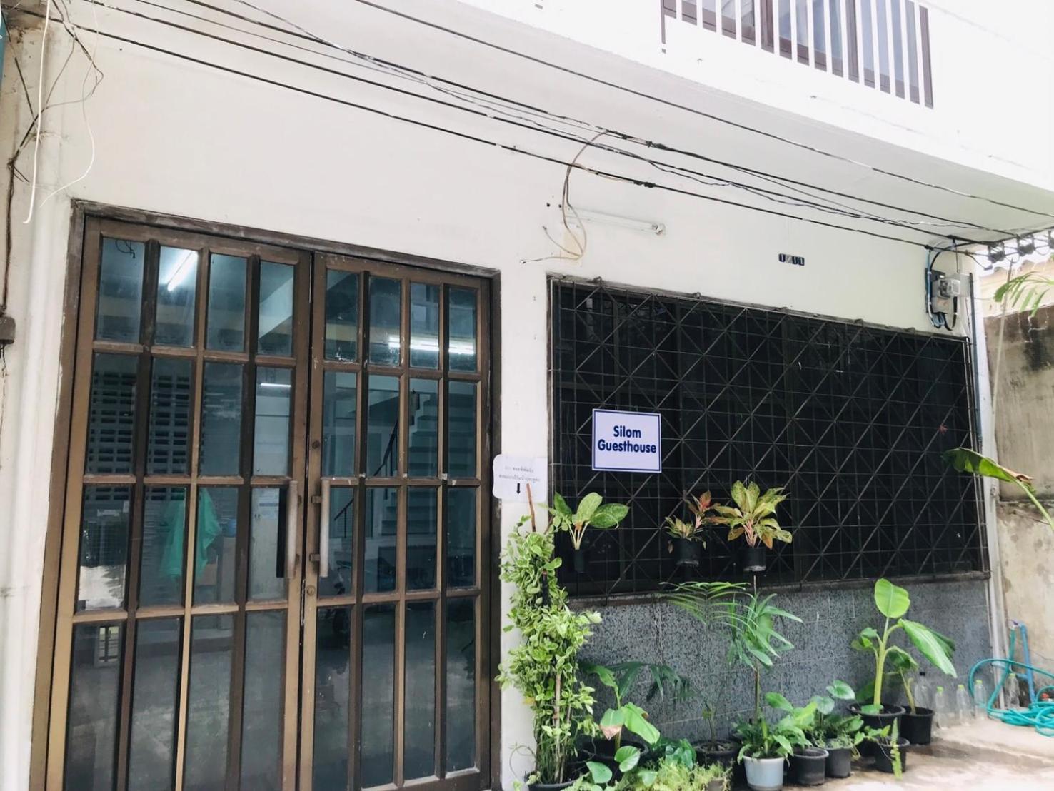 Silom Guesthouse Bangkok Luaran gambar