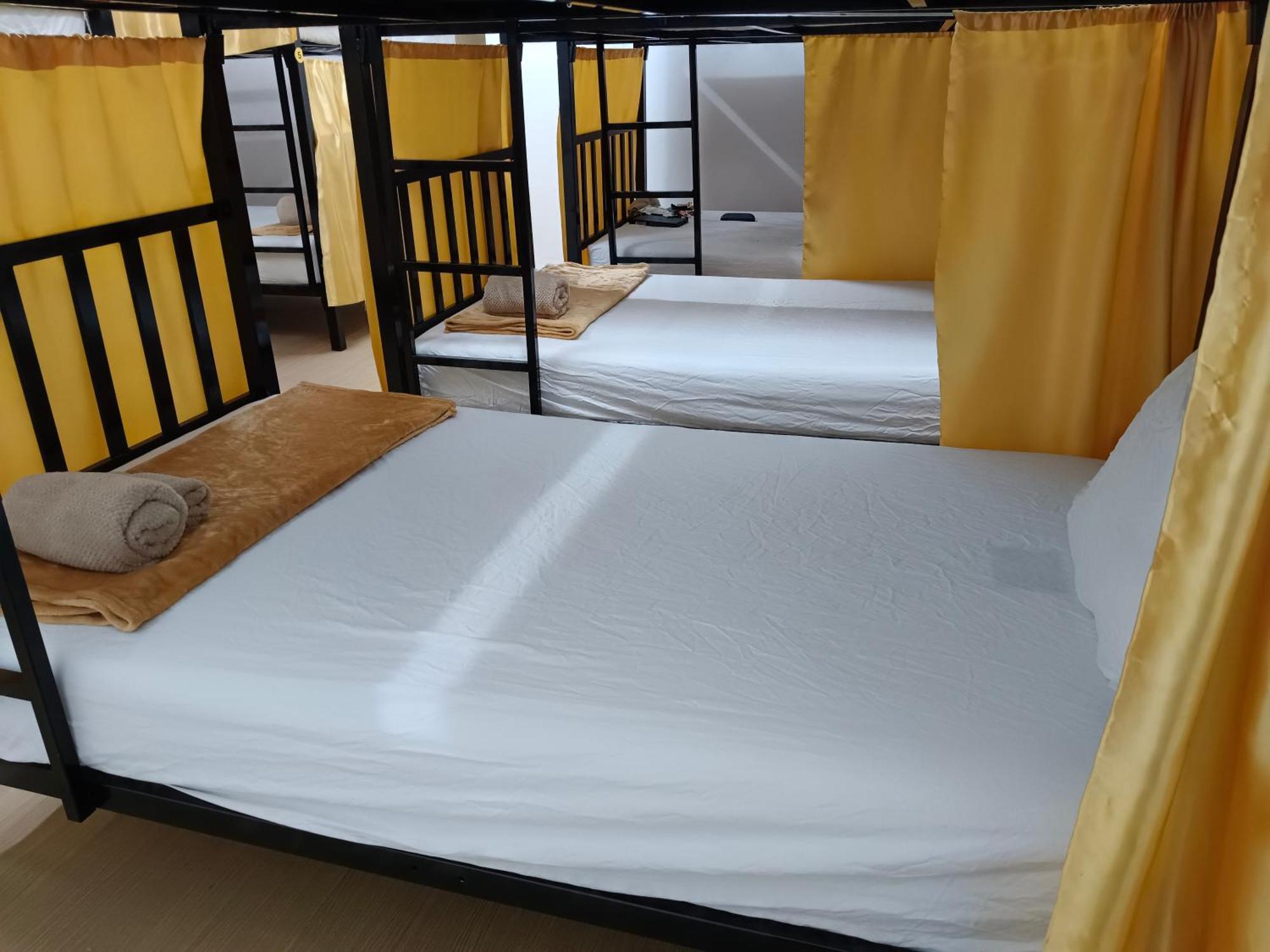 Silom Guesthouse Bangkok Luaran gambar