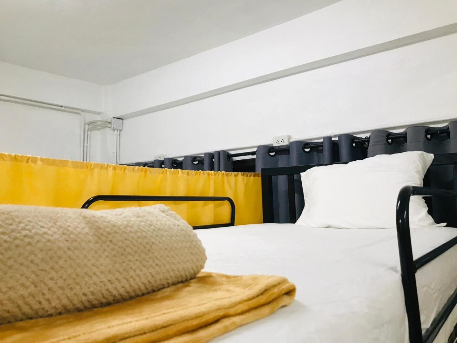 Silom Guesthouse Bangkok Luaran gambar