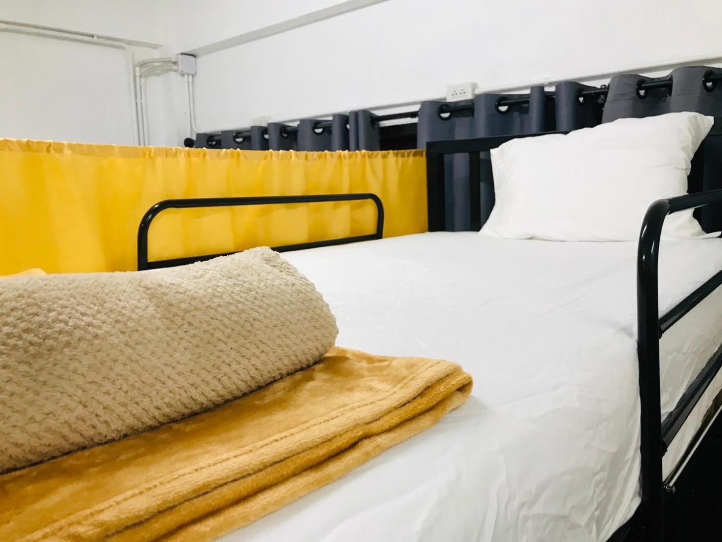 Silom Guesthouse Bangkok Luaran gambar